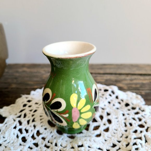 Harkany small Hungarian ceramic bud vase. - Picture 3 of 5